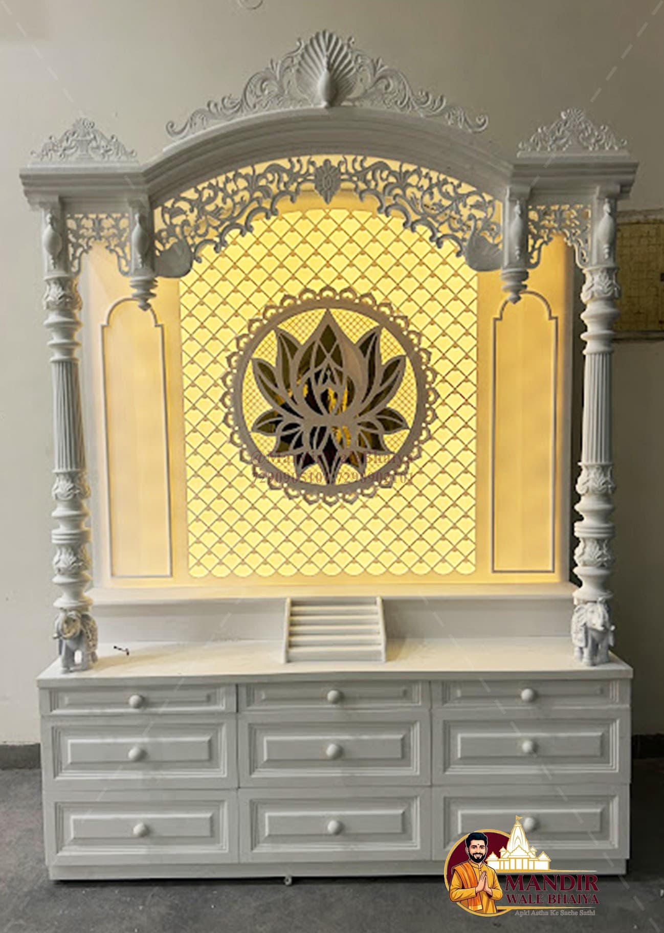 corian mandir design by Mandir Wale Bhaiya